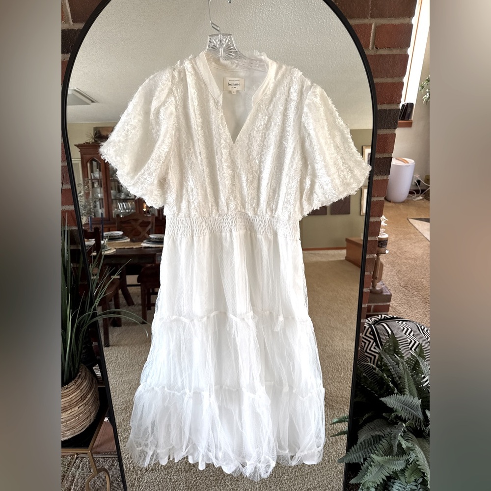 Elegant White Lace Dress Bohme